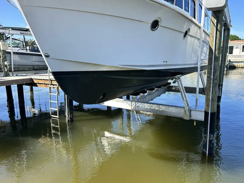 Slide: The Image of Beneteau Swift Trawler 34 2015 - 82