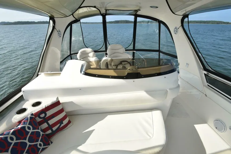 Slide: The Image of Sea Ray 480 Sedan Bridge 2000 - 17