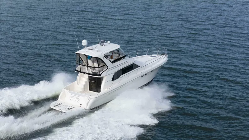 Slide: The Image of Sea Ray 480 Sedan Bridge 2000 - 2