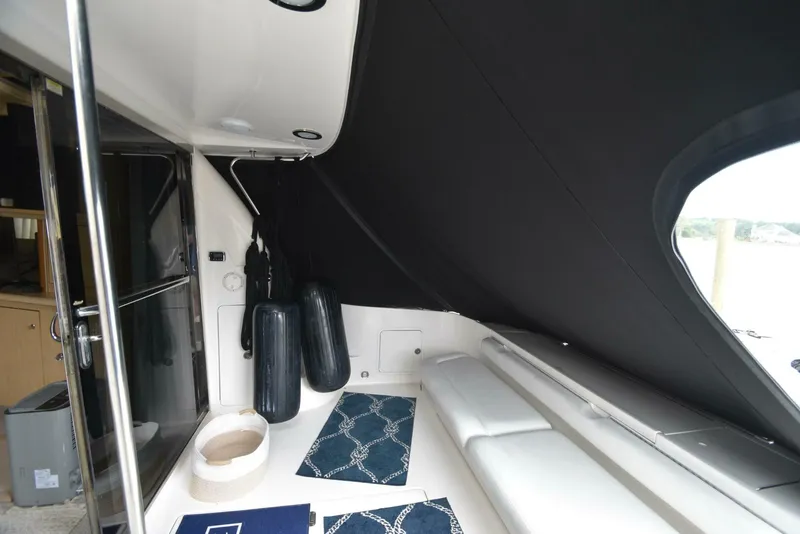 Slide: The Image of Sea Ray 480 Sedan Bridge 2000 - 6