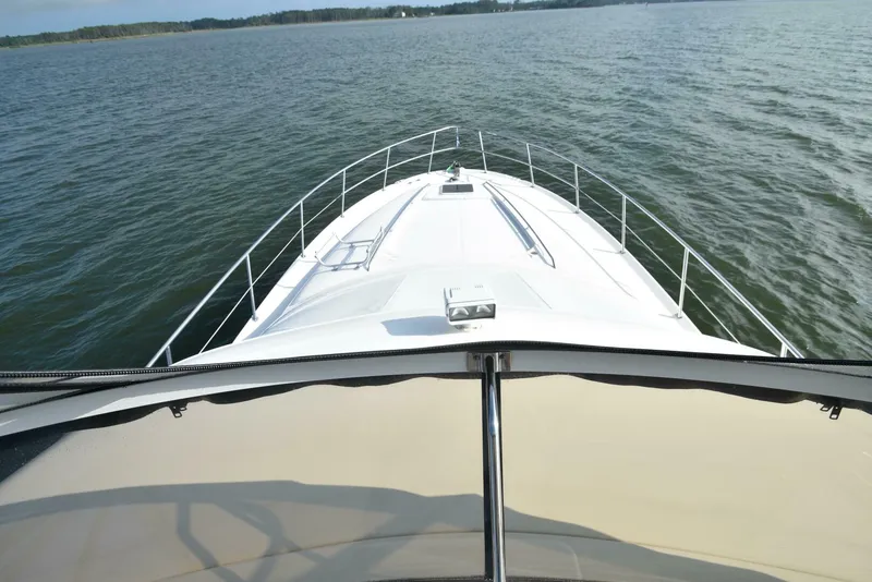Slide: The Image of Sea Ray 480 Sedan Bridge 2000 - 8