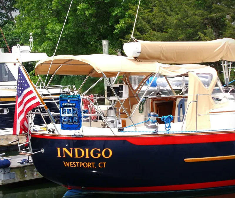 Slide: The Image of Pacific Seacraft 40 2005 - 15