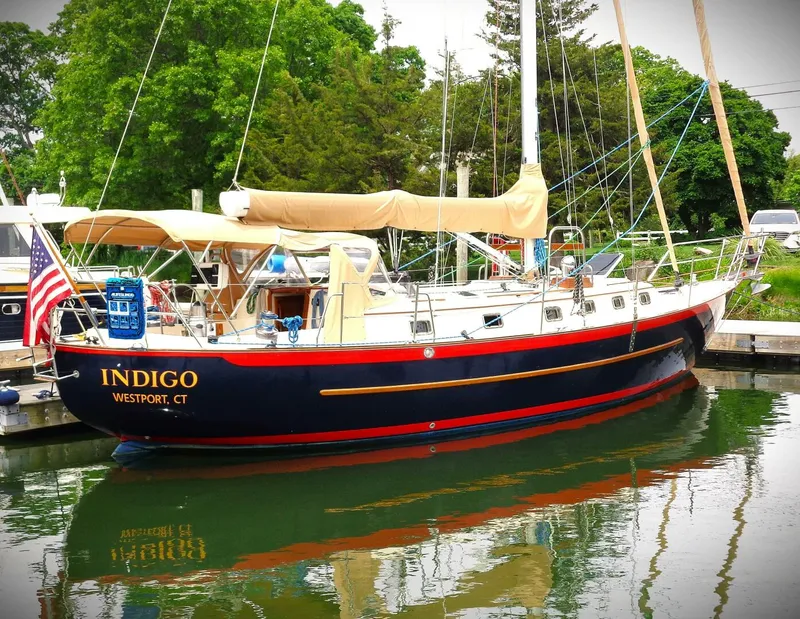 Slide: The Image of Pacific Seacraft 40 2005 - 19