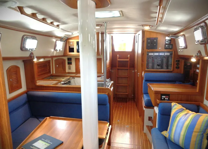 Slide: The Image of Pacific Seacraft 40 2005 - 2