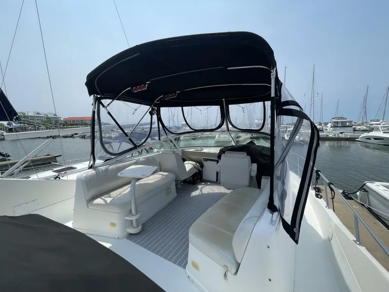 Slide: The Image of Carver Yachts 36 Mariner 2006 - 12