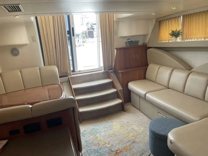 Slide: The Image of Carver Yachts 36 Mariner 2006 - 15