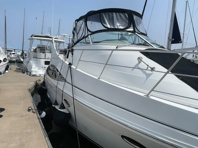 Slide: The Image of Carver Yachts 36 Mariner 2006 - 43