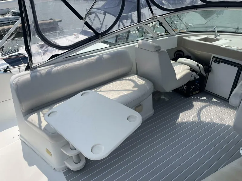 Slide: The Image of Carver Yachts 36 Mariner 2006 - 5