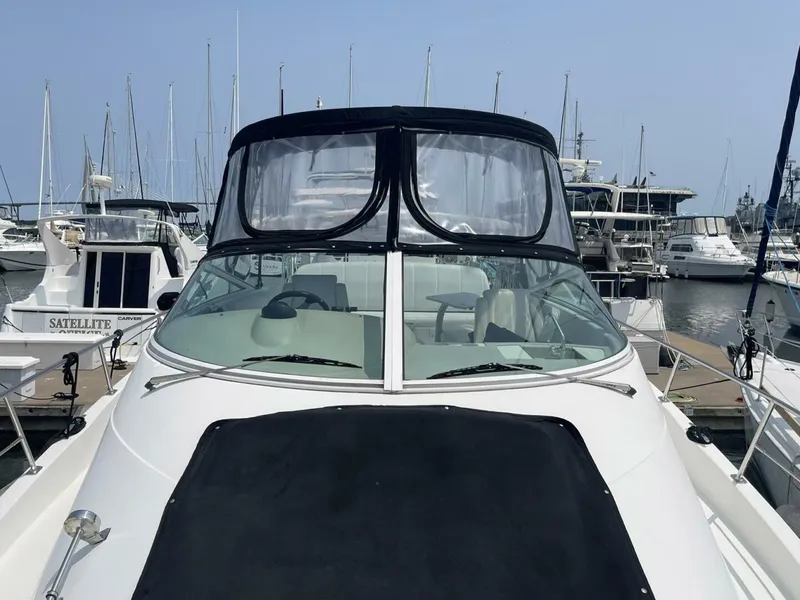 Slide: The Image of Carver Yachts 36 Mariner 2006 - 50