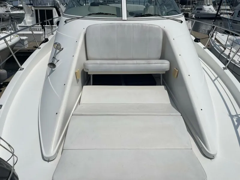 Slide: The Image of Carver Yachts 36 Mariner 2006 - 53