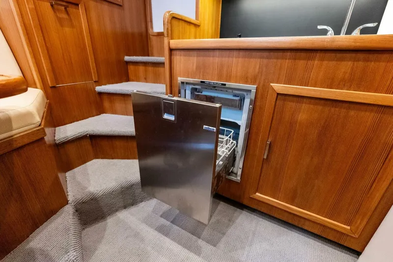 Slide: The Image of Custom Carolina 35 Express 2018 - 29