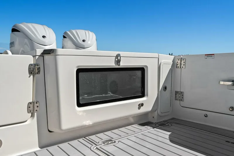 Slide: The Image of World Cat 400 CC-X 2022 - 46