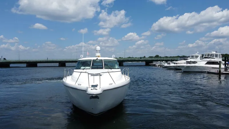 Slide: The Image of Tiara 43 Sovran 2006 - 2