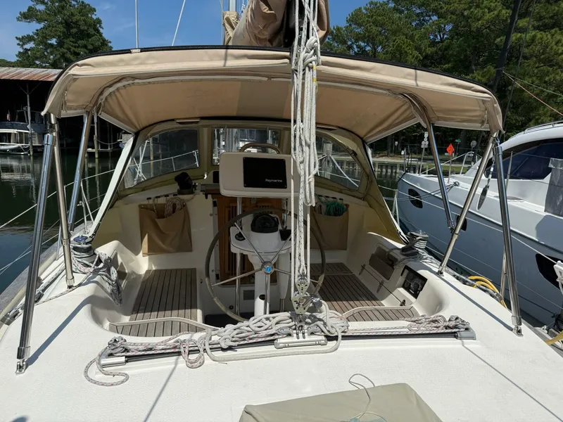Slide: The Image of Southerly 115 Mark IV 2006 - 36