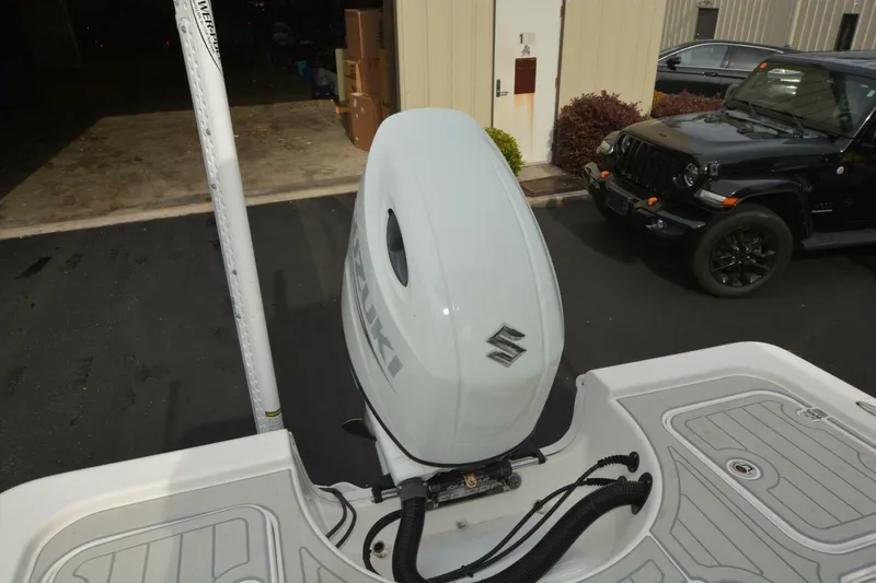 Slide: The Image of Sea Pro 228 Bay 2021 - 21