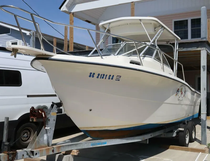 Slide: The Image of Sea Boss 235 Walkaround 2005 - 2