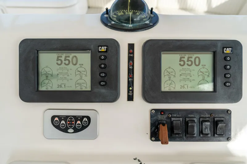 Slide: The Image of Ocean Yachts 2006 - 44