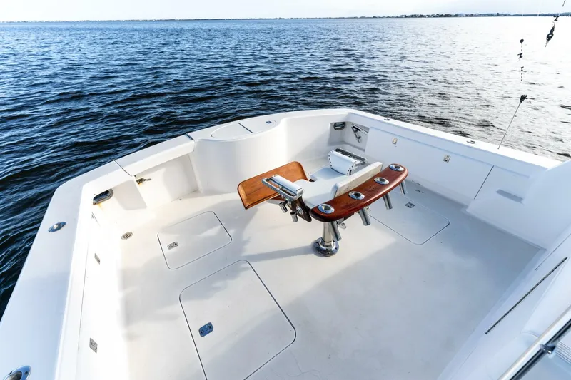 Slide: The Image of Ocean Yachts 2006 - 46