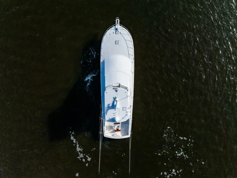 Slide: The Image of Ocean Yachts 2006 - 5
