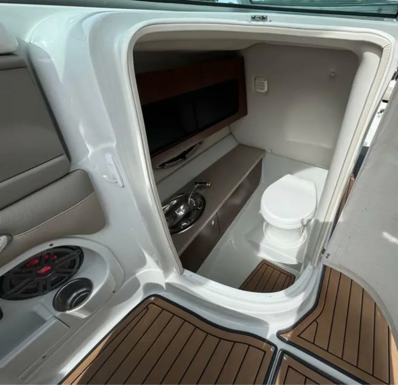 Slide: The Image of Crownline Boats 285 SS 2015 - 24
