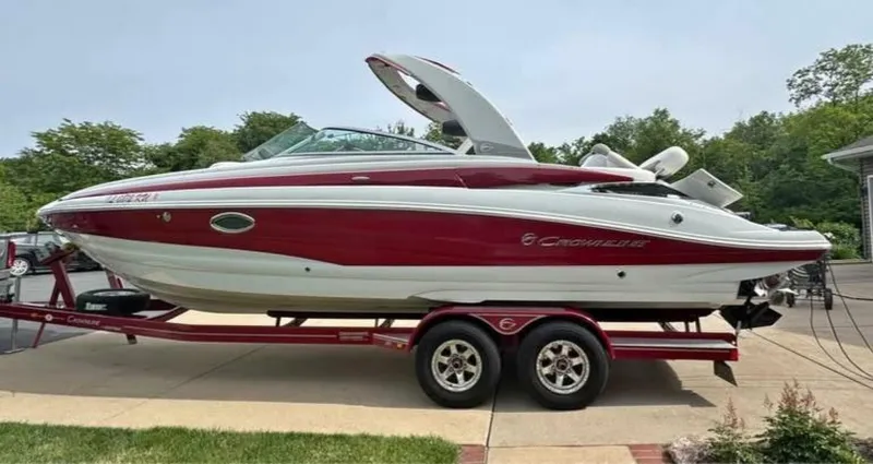 Slide: The Image of Crownline Boats 285 SS 2015 - 3