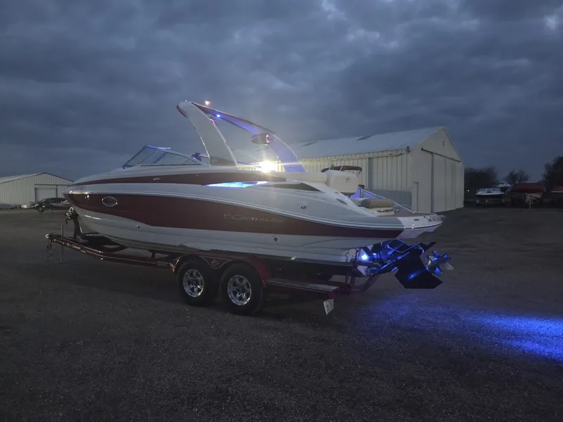 Slide: The Image of Crownline Boats 285 SS 2015 - 33