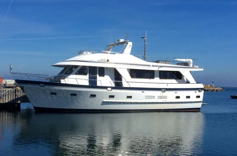 The Image of Sea Ranger MKII Pilothouse Flybridge Trawler 1983 - 0