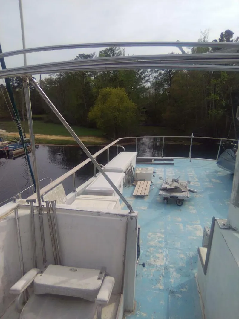 Slide: The Image of Sea Ranger MKII Pilothouse Flybridge Trawler 1983 - 13