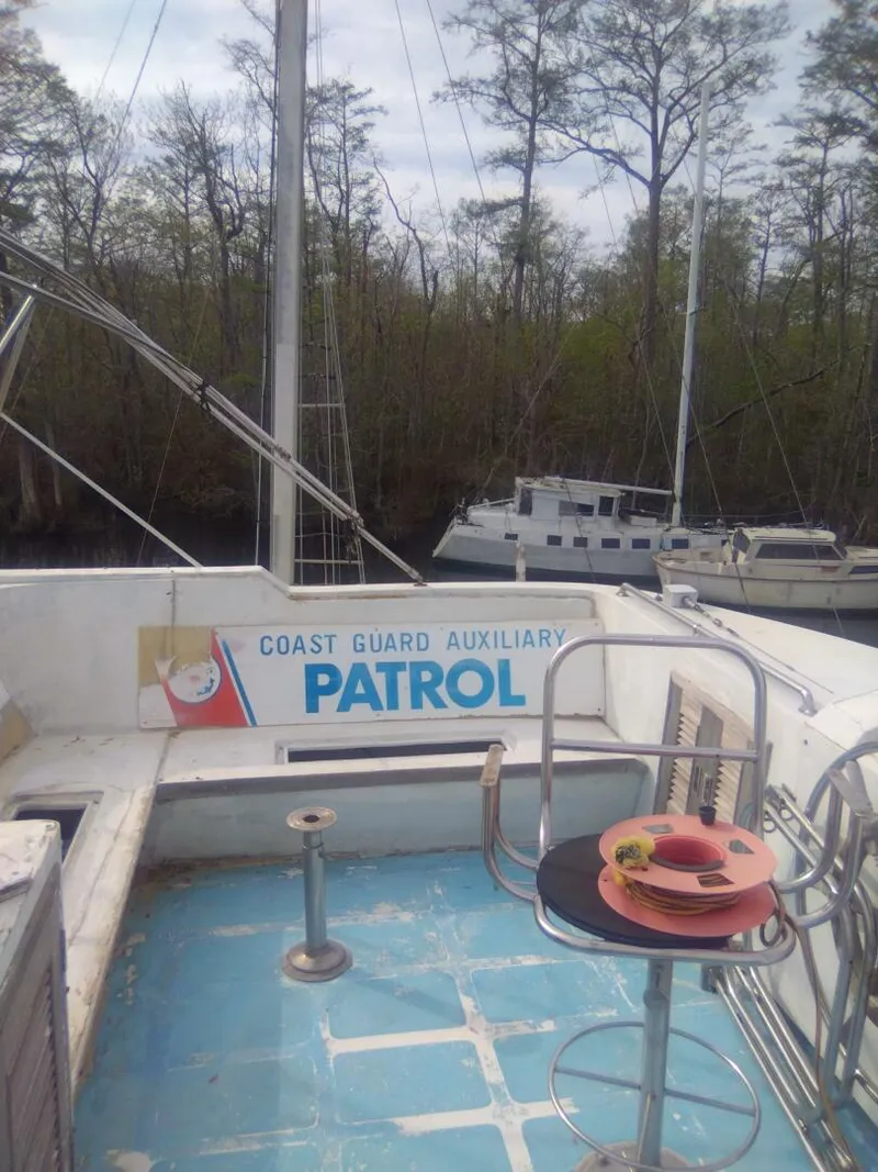 Slide: The Image of Sea Ranger MKII Pilothouse Flybridge Trawler 1983 - 16
