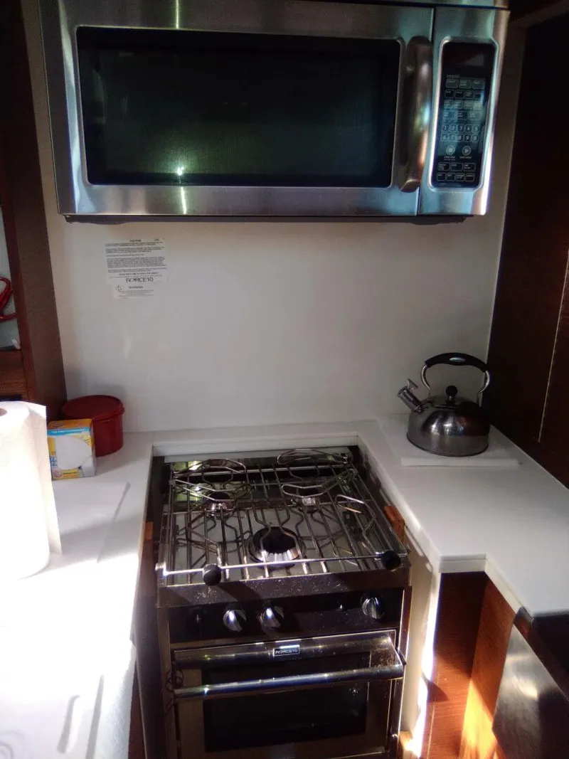 Slide: The Image of Sea Ranger MKII Pilothouse Flybridge Trawler 1983 - 37