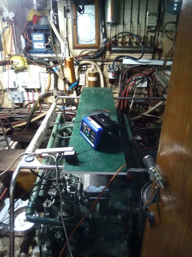 Slide: The Image of Sea Ranger MKII Pilothouse Flybridge Trawler 1983 - 44