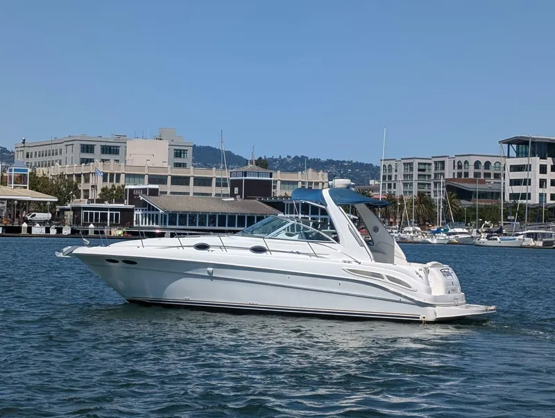Slide: The Image of Sea Ray 340 2000 - 2