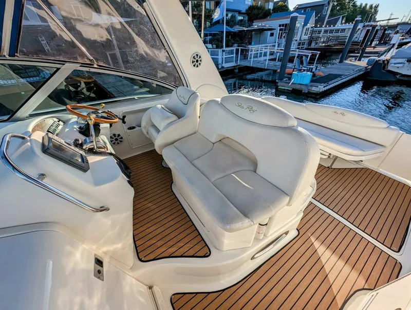 Slide: The Image of Sea Ray 340 2000 - 23