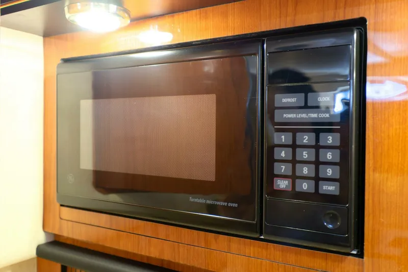 Slide: The Image of Sea Ray 340 2000 - 27