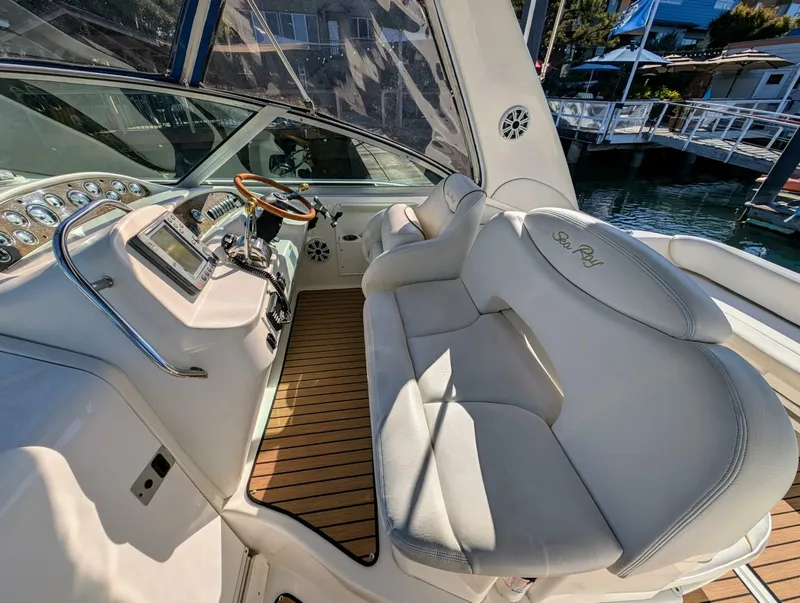 Slide: The Image of Sea Ray 340 2000 - 5