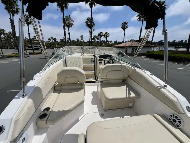 Slide: The Image of Regal 26 XO 2019 - 17
