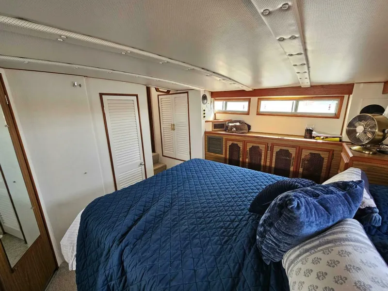 Slide: The Image of Viking 43 Aft Cabin 1977 - 12