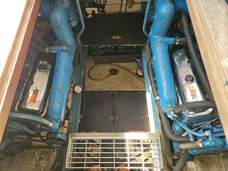 Slide: The Image of Viking 43 Aft Cabin 1977 - 14