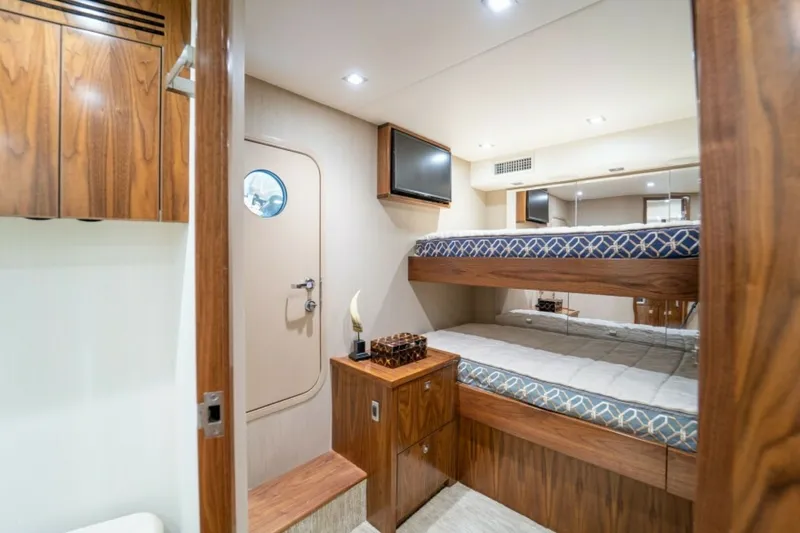 Slide: The Image of Viking 72 Convertible 2018 - 47