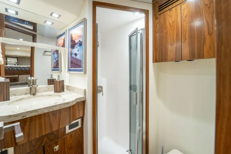 Slide: The Image of Viking 72 Convertible 2018 - 48