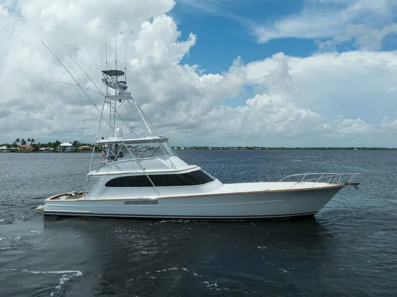 The Image of Merritt Yachts 72 Convertible 2004 - 0