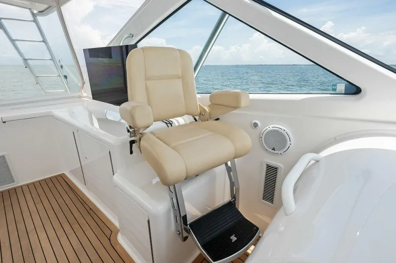 Slide: The Image of Viking 52 OPEN 2015 - 28