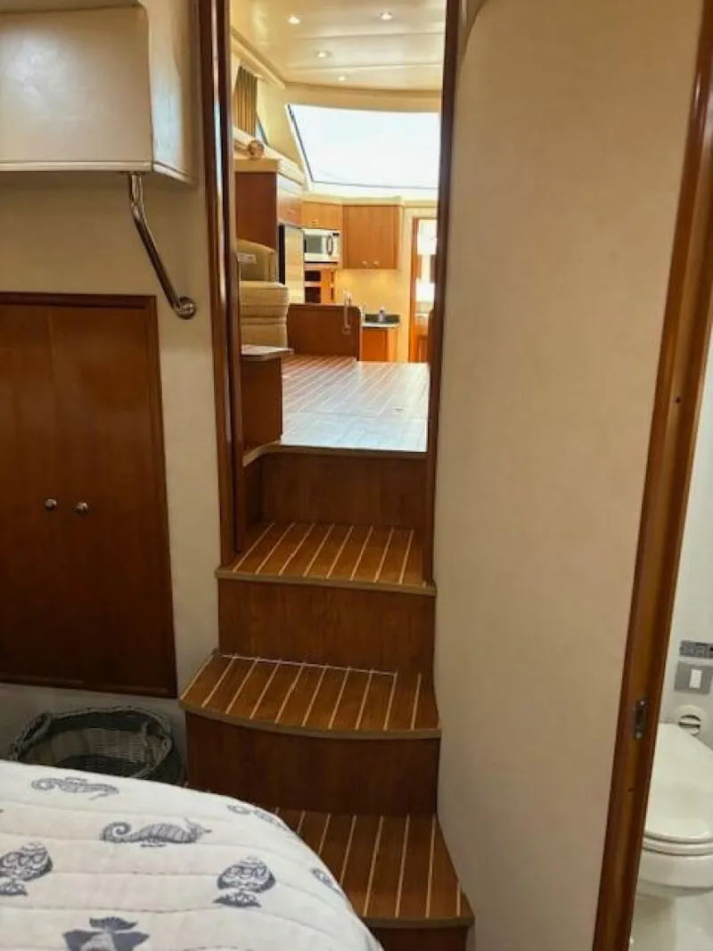 Slide: The Image of Carver Yachts 43 Motor Yacht 2006 - 120