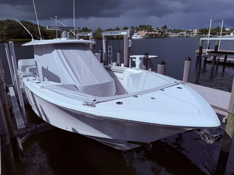 Slide: The Image of Carver Yachts 43 Motor Yacht 2006 - 17