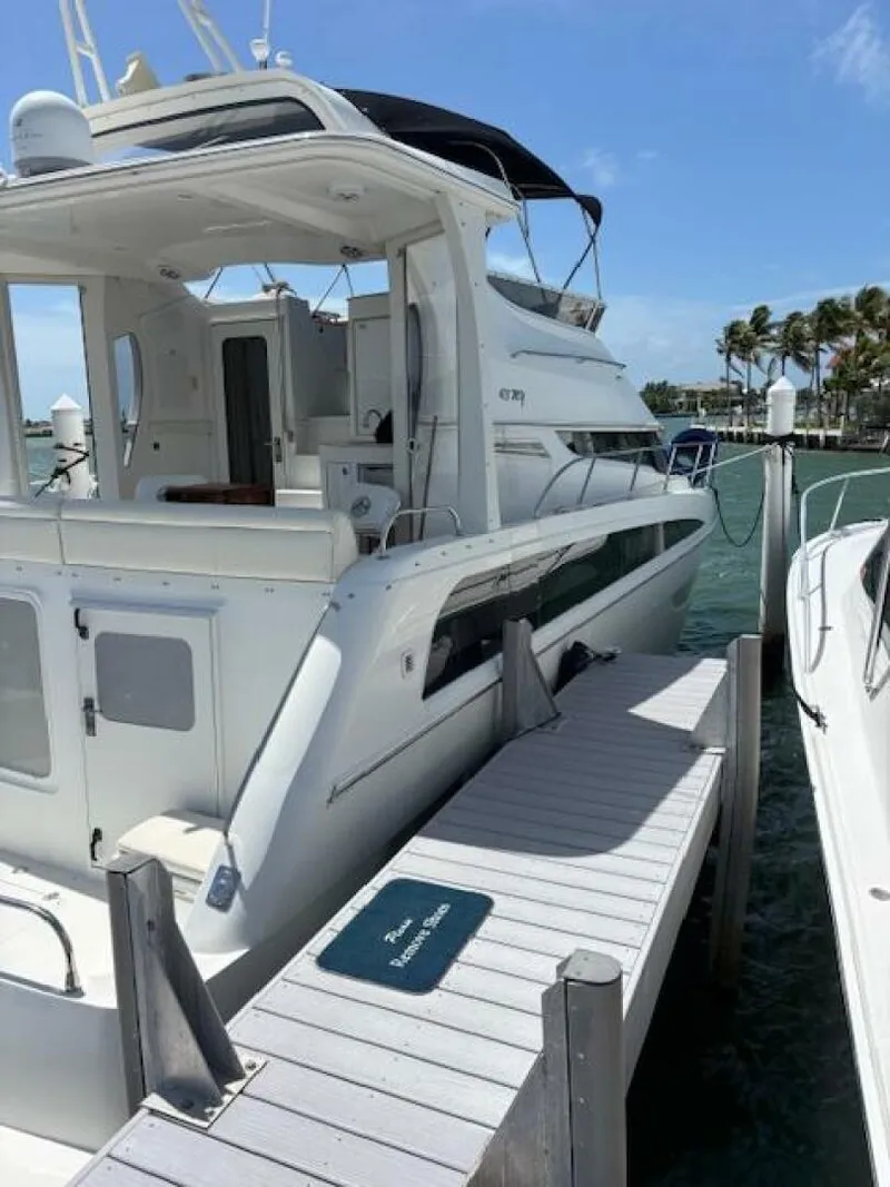 Slide: The Image of Carver Yachts 43 Motor Yacht 2006 - 40