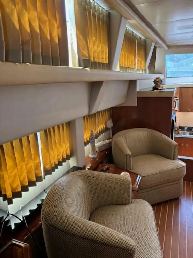 Slide: The Image of Carver Yachts 43 Motor Yacht 2006 - 54
