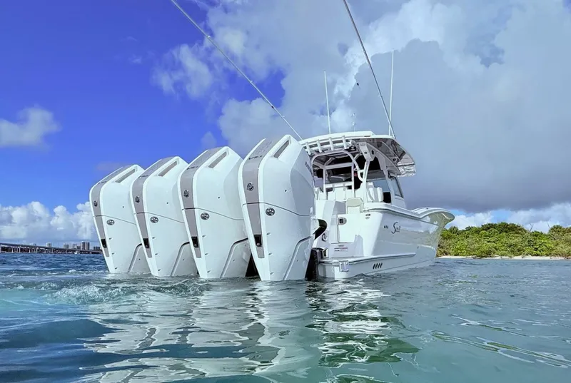 Slide: The Image of Carver Yachts 43 Motor Yacht 2006 - 77