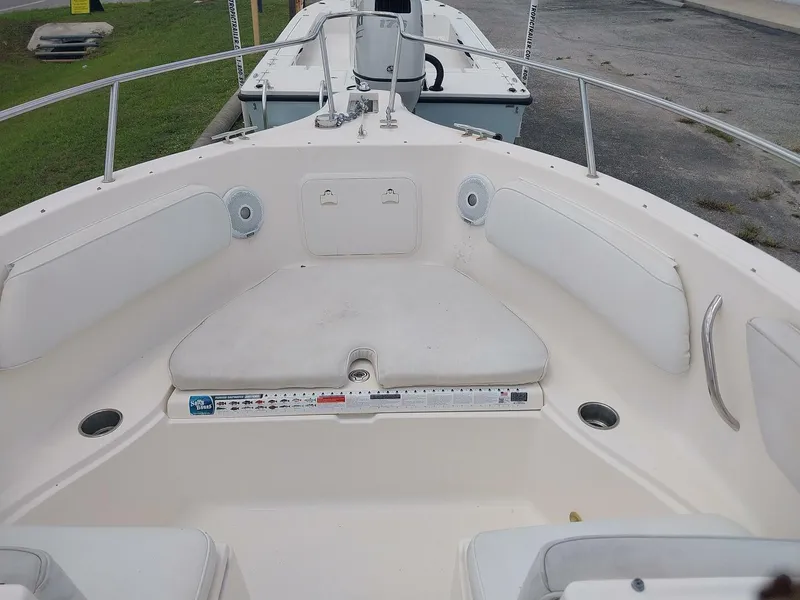 Slide: The Image of Wellcraft Sportsman 250 2008 - 3