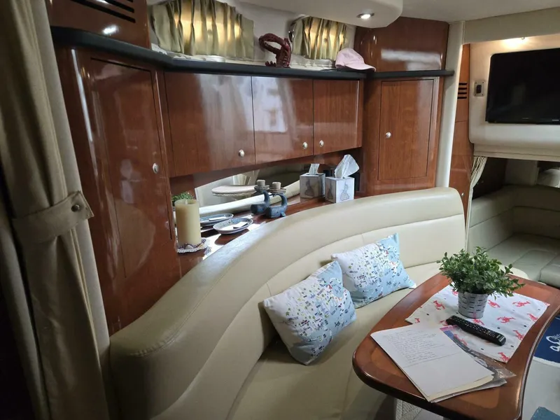 Slide: The Image of Sea Ray 320 Sundancer 2006 - 10