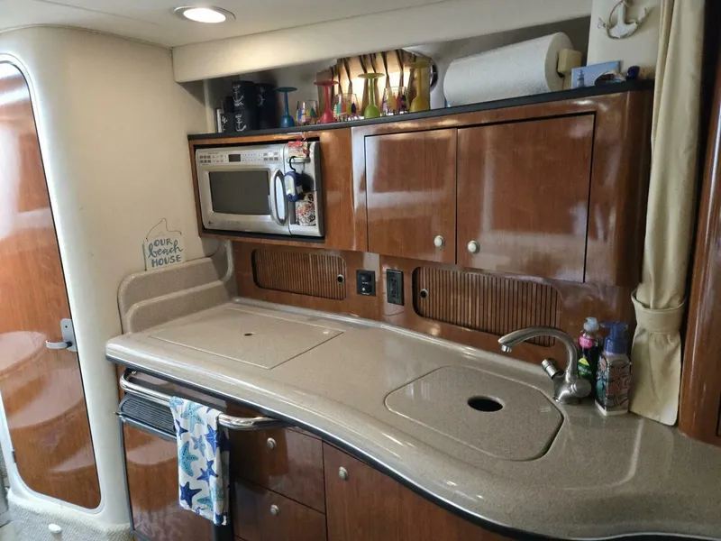 Slide: The Image of Sea Ray 320 Sundancer 2006 - 11